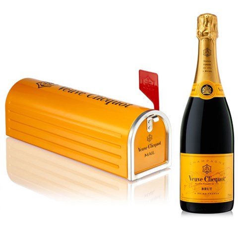 Veuve Clicquot Brut NV in Mailbox - Top-Rated